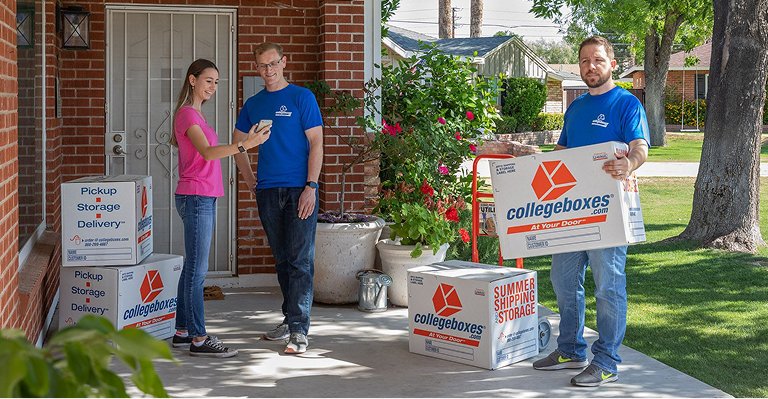 College students entering a U-Haul store to pick up Collegeboxes and Moving Supplies